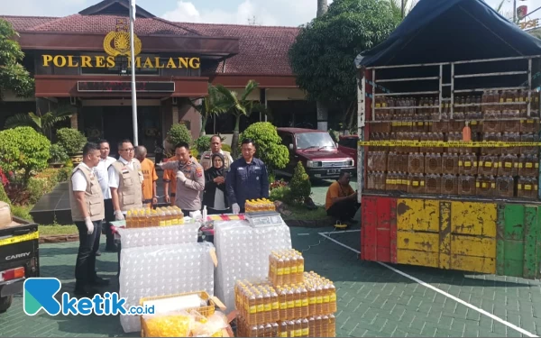 Polres Malang Bongkar Home Industri Minyak Goreng Ilegal, Keuntungan Capai Rp357 Juta