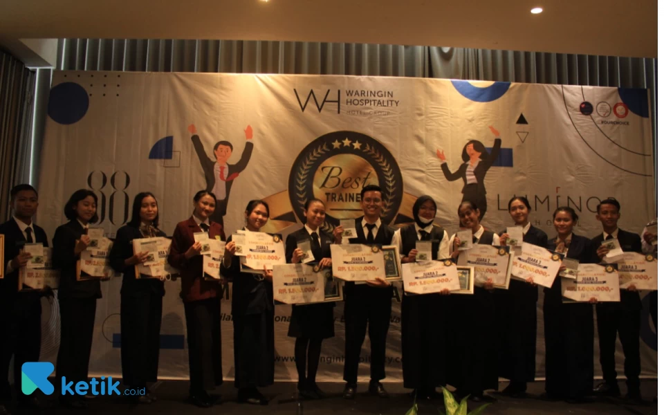 Thumbnail Berita - Waringin Hospitality Hadiahkan Dana Beasiswa untuk Best Trainee 