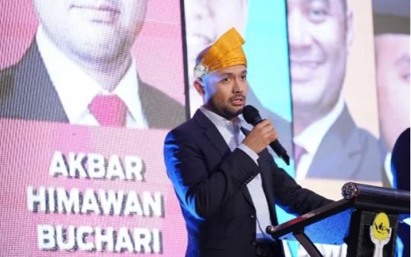 Thumbnail Berita - Sah! Akbar Himawan Buchari Ketua Umum Hipmi 2022-2025, Ini Profilnya