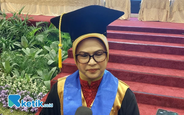 Putri Keempat Wapres Ma’ruf Amin Raih Gelar Profesor dari Unesa