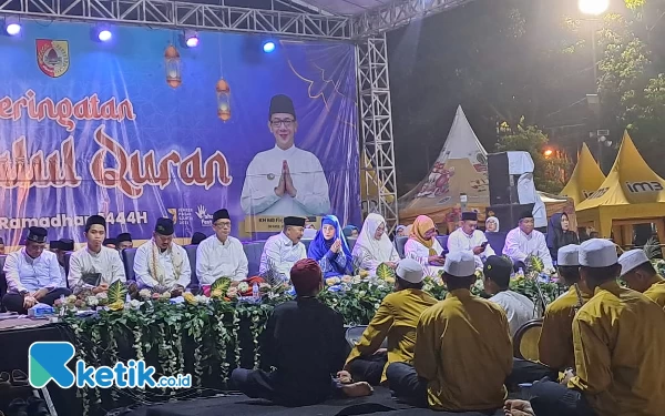 Thumbnail Berita - Masyarakat Jember Peringatan Nuzulul Quran di Sahati Fest