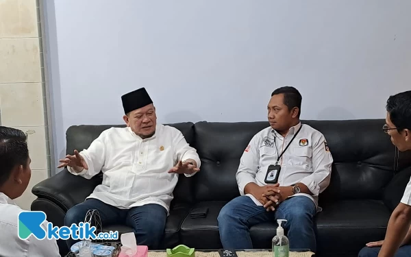 Thumbnail Berita - La Nyalla Kunjungi KPU Jember, Tinjau Kesiapan Pemilu 2024