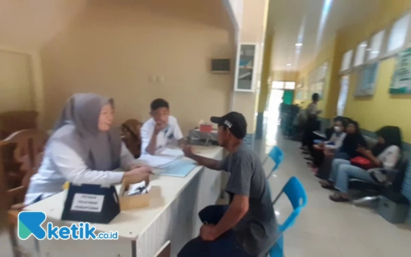 Thumbnail Berita - Setelah Libur Lebaran, Kantor Dukcapil Pagaralam Diserbu Masyarakat