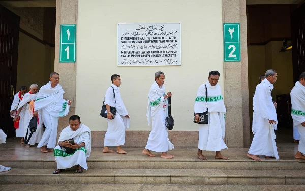 Thumbnail Berita - Hari Pertama Jemaah Haji ke Makkah dari Madinah, Miqat di  Bir Ali Lancar