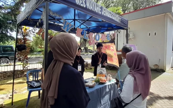 Mahasiswa Universitas Jember Kembangkan Produk Lokal Jadi Naik Kelas