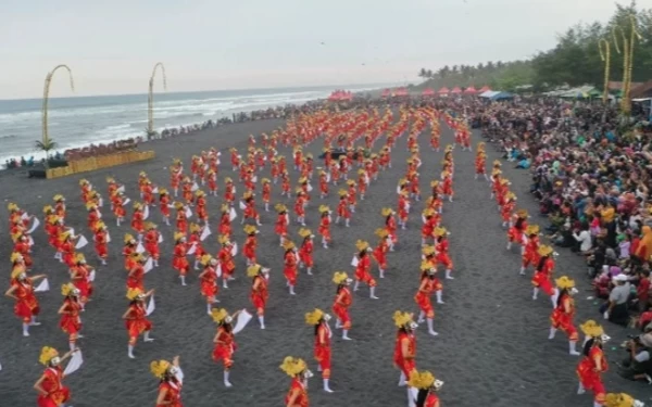 Thumbnail Berita - Ketua Kadin: Topeng Kaliwungu Harus Bisa Menarik Wisatawan Asing