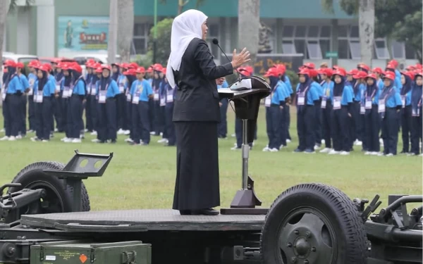 Thumbnail Berita - Khofifah Minta Siswa Menjunjung Tinggi Profil Pelajar Pancasila