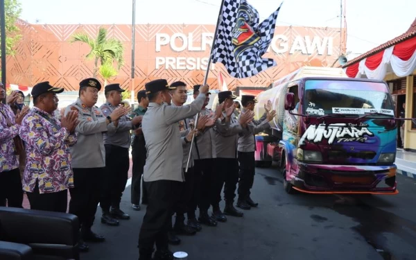 Thumbnail Berita - Terdampak Elnino, Empat Desa di Ngawi Krisis Air Bersih, Polres Bagaikan 100 Ribu Liter, Berikut Titiknya