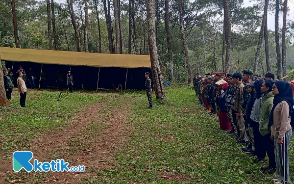 Thumbnail Berita - Upacara di Lereng Gunung Arjuno, Petani Kampanye Merdeka Hutanku