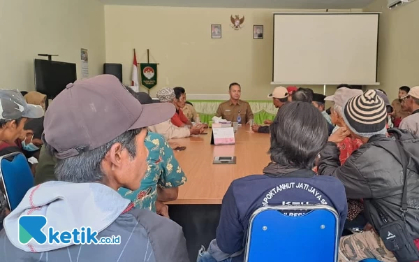 Thumbnail Berita - Konflik Hutan Sosial, Petani Silo Mengadu ke CDK