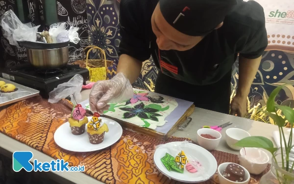 Unik, Luminor Hotel Jemursari Hadirkan Cupcake Bermotif Batik