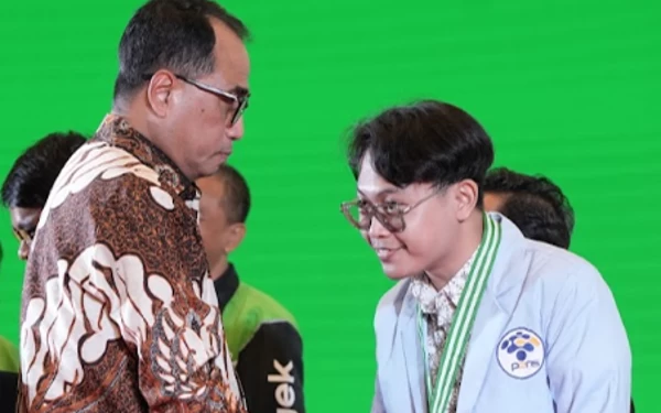 Thumbnail Berita - Menhub Apresiasi Program Beasiswa Gojek, Bentuk Kepedulian Bagi Para Mitra