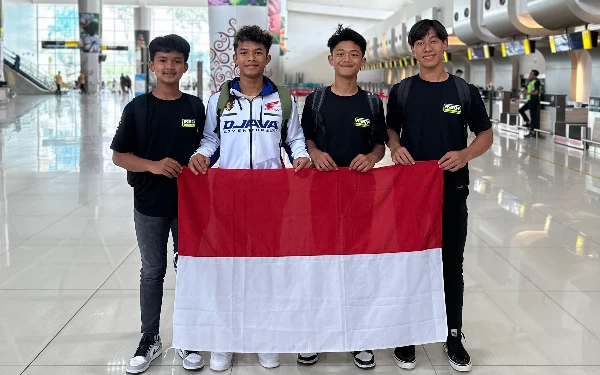 Thumbnail Berita - Membanggakan, Empat Pembalap Motocross Jatim Wakili Indonesia di FMSCT Thailand, Sukses Rebut Podium!