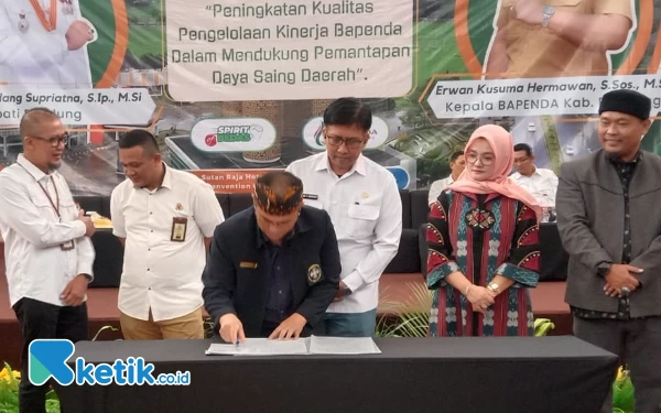 Thumbnail Berita - Pemkab Bandung Targetkan PAD 2024 Sebesar Rp1,4 Triliun