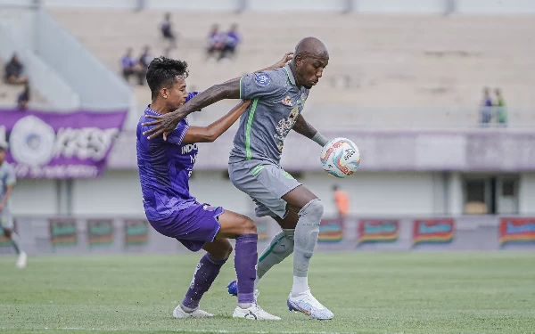 Persebaya Ditahan Imbang Persita 1-1, Striker Paulo Henrique Cetak Dua Gol