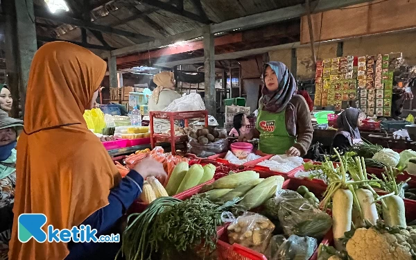 Thumbnail Berita - Diskopindag Kota Malang Imbau Pedagang Pasar Pasok Komoditas Langsung dari Distributor