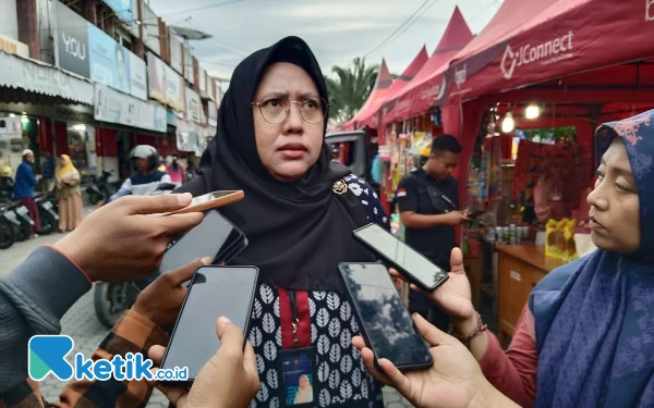 Perum Bulog Bondowoso Gelar Pasar Murah Beras di Stand Festival Ramadhon Pasar Mimbaan Situbondo