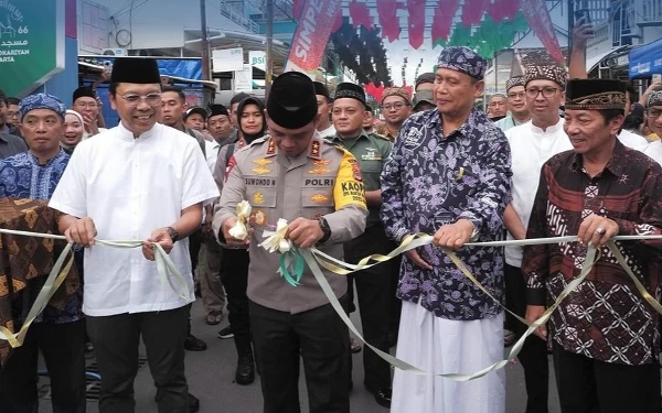 Thumbnail Berita - Buka Kampung Ramadan Jogokaryan, Kapolda DIY Sampaikan Rasa Bangga