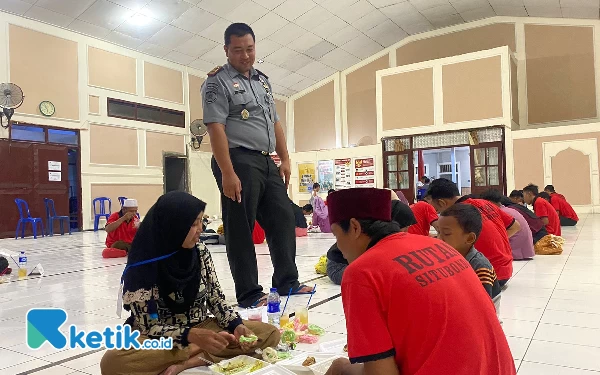 Thumbnail Berita - Momentun Ramadan, Rutan Situbondo Luncurkan Program Kelurga WBP Buka Puasa Bersama