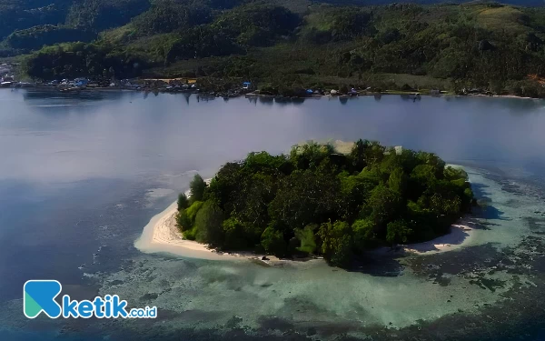 Pesona Pulau di Desa Sambiki Obi, Destinasi Wisata saat Lebaran