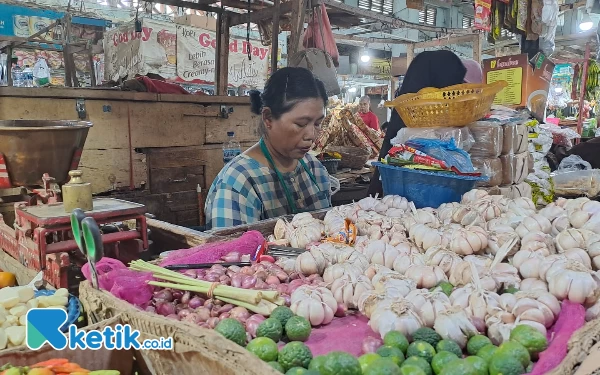 Pasokan Tersendat, Harga Bawang Merah di Jember Masih Melambung Tinggi