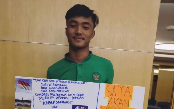 Thumbnail Berita - Kenangan Fakhri Husaini dengan Tiga Pemainnya yang Kini Membela Timnas U-23