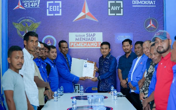 Joniadi Resmi Daftarkan Diri sebagai Bacabup Nagan Raya dari Partai Demokrat