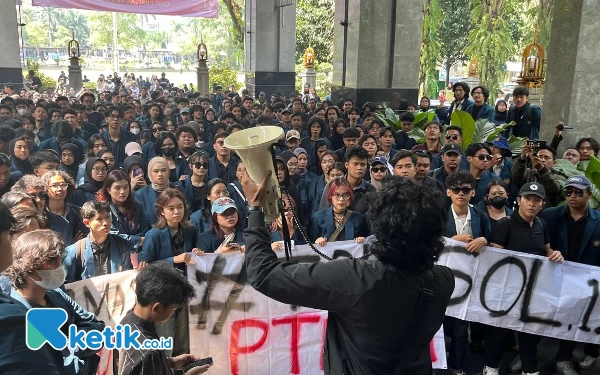 Merasa Dipermainkan, Mahasiswa UB Malang Bakal Kirim Pingpong ke Kemendikbudristekdikti