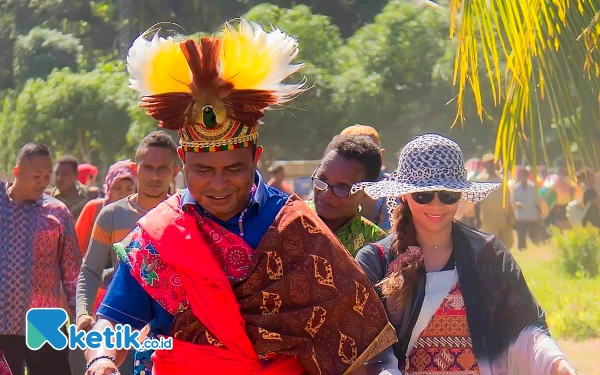 Thumbnail Berita - Pesan Harmoni di Penghujung Kepemimpinan Bupati Raja Ampat Abdul Faris Umlati