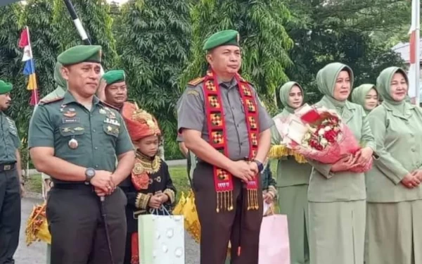 Thumbnail Berita - Kunjungi Kodim 0115/Simeulue, Danrem 012/TU Ingatkan Prajurit Pesan dari Panglima TNI