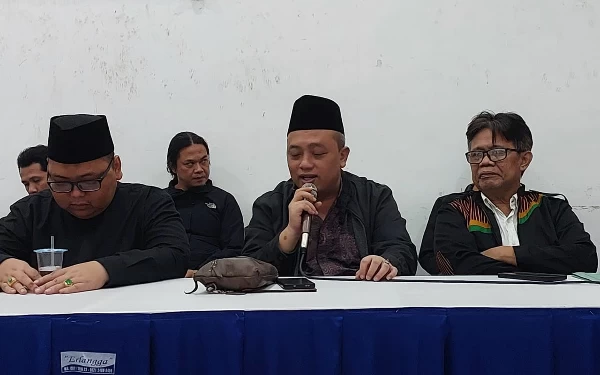 Thumbnail Berita - Calon Perseorangan Pilkada Jember Gus Jaddin-Arismaya Penuhi Syarat Administrasi