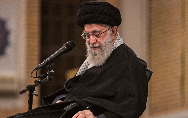 Ayatollah Khamenei Perintahkan Iran Serang Israel, Balas Kematian Pemimpin Hamas