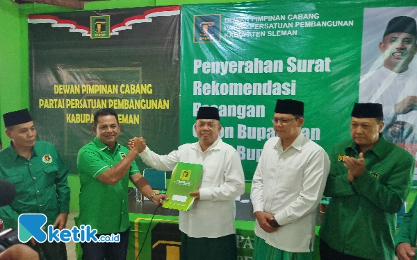 Thumbnail Berita - PPP Resmi Dukung Duet Harda Kiswaya-Danang Maharsa di Pilkada Sleman, KSB Makin Solid