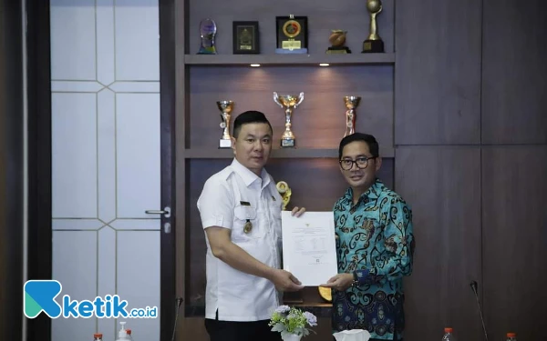 Thumbnail Berita - Bupati Freddy Thie Ingatkan Pimpinan OPD untuk Proaktif Dukung Pemeriksaan BPK RI