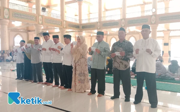 Thumbnail Berita - Lima Paslon Bupati dan Wabup Simeulue Ikuti Tes Uji Mampu Baca Alquran