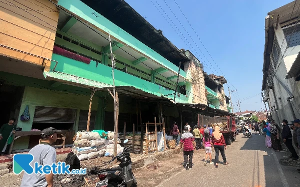 Thumbnail Berita - Diskopindag Kota Malang Identifikasi Pedagang Terdampak Kebakaran di Pasar Comboran