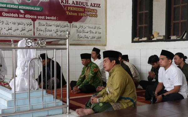 Thumbnail Berita - Gandeng Ponpes Al-Hayatul Islamiyah, Lesbumi Kota Malang Lestarikan Ekosistem Lingkungan