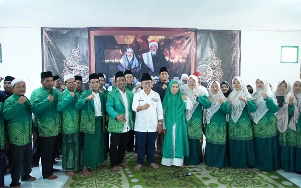 Thumbnail Berita - Lanjutkan Pembangunan, HAMIDA Cianjur Dukung Herman-Ibang Jadi Bupati dan Wakil Bupati 2024-2029