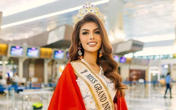 Thumbnail Berita - [Berita Foto] Miss Grand Indonesia 2024, Nova Liana Berangkat ke Kamboja Mengikuti Ajang Internasional