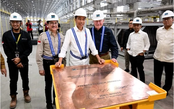 Dorong Hilirisasi Industri, Jokowi Resmikan Produksi Smelter PT Freeport Indonesia