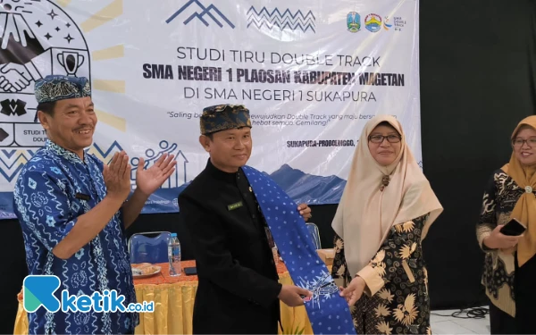 Thumbnail Berita - SMAN 1 Plaosan Magetan Studi Tiru ke SMAN 1 Sukapura Probolinggo, Tingkatkan Kualitas Program Double Track