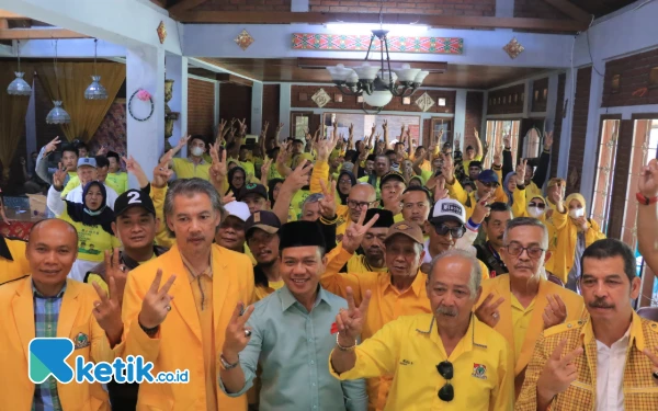 Thumbnail Berita - Forum Mantan Pengurus Golkar Kabupaten Bandung Deklarasi Dukung Dadang Supriatna-Ali Syakieb