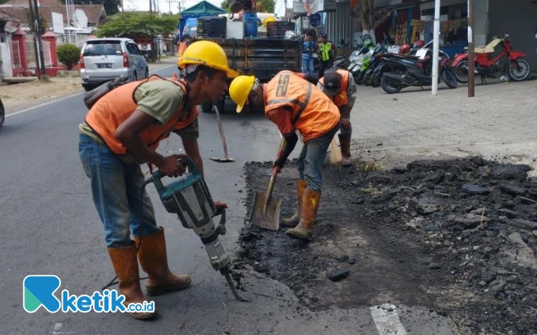 Optimalisasi URC 24 Jam, Dinas PU Bina Marga Jatim Pastikan Jalan Provinsi Mulus Tidak Berlubang