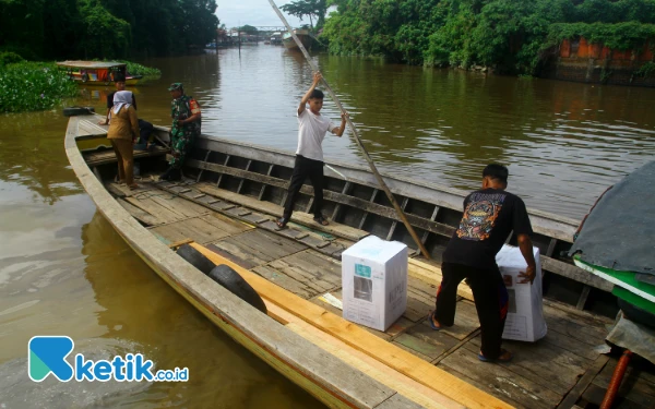 Thumbnail Berita - Pendistribusian Logistik Pilkada di Perairan Sungai Musi Palembang