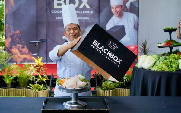 Thumbnail Berita - Black Box Cooking Challenge 2024: Ajang Uji Kreativitas Kuliner Generasi Muda