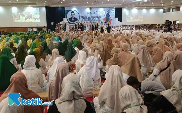 Nyai Hj Duwairiyah Sukorejo Instruksikan Alumni Menangkan Paslon Rahmad