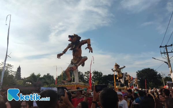 Thumbnail Berita - Pawai Ogoh-Ogoh  akan Jadi Event Tahunan Surabaya