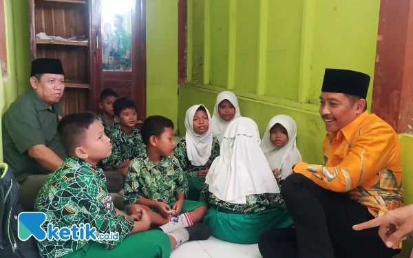 Thumbnail Berita - Komisi D DPRD Sidoarjo Terkejut saat Sidak ke SDN Segoro Tambak Sedati, Ternyata