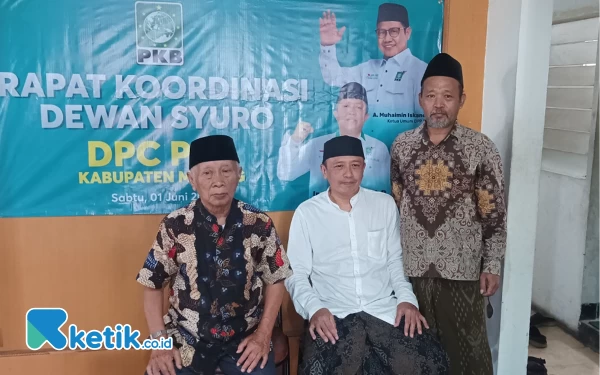 Thumbnail Berita - Sesuai Muskercab, Dewan Syuro PKB Kabupaten Malang Tegaskan Kholiq sebagai Cabup