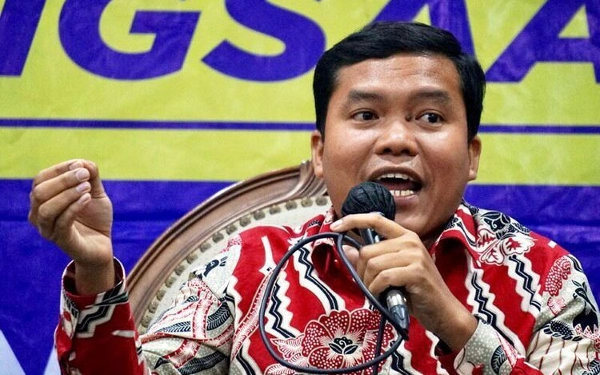 Thumbnail Berita - Demi Kepentingan Bangsa, Pengamat Sarankan Jokowi Jangan 'Cawe-Cawe' Pilpres